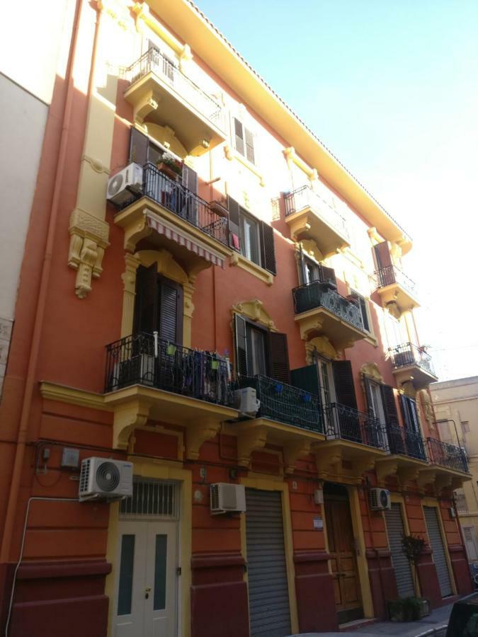 4 Via Valona - Executive Luxury Apartment Bari Dış mekan fotoğraf